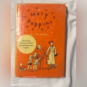 Mary Poppins Book by P.L. Travers